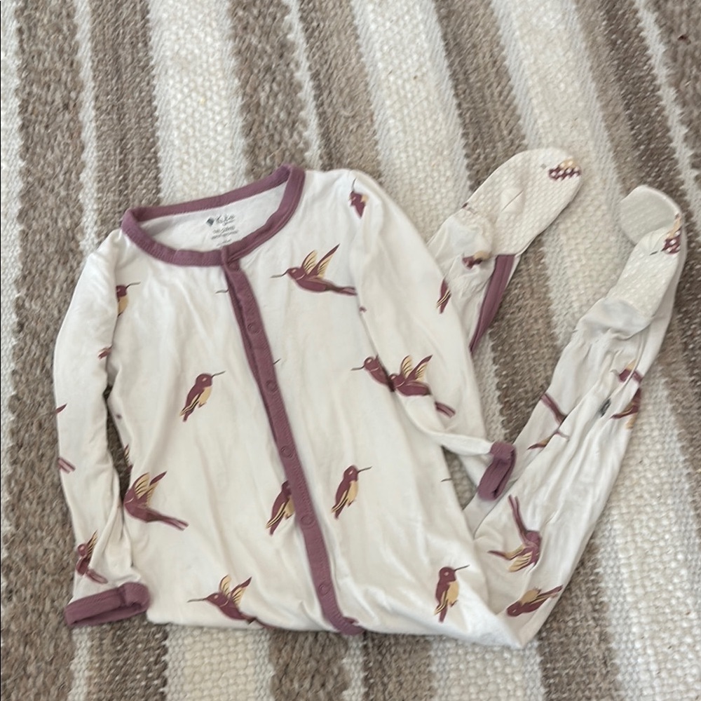 Kyte baby hummingbird pajamas